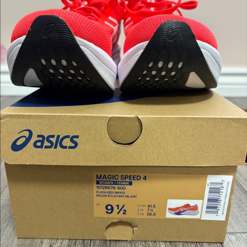 ASICS Magic Speed 4 - Picture 2 of 4